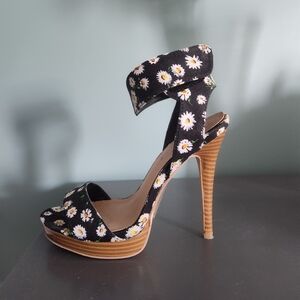 Shoe Dazzle Black Floral High Heels
